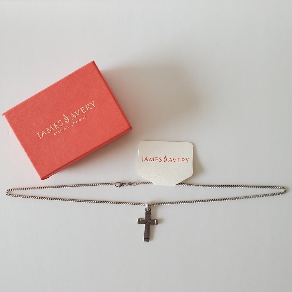 James Avery Silver Plain Latin Cross with Medium Curb Chain